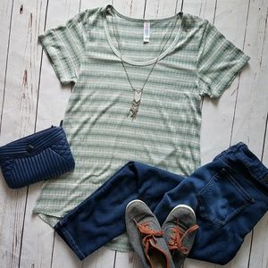 LuLaRoe Classic Tee